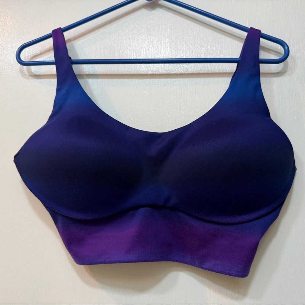 Victoria's Secret Blue and Purple hombre Bra NWOT washed never worn